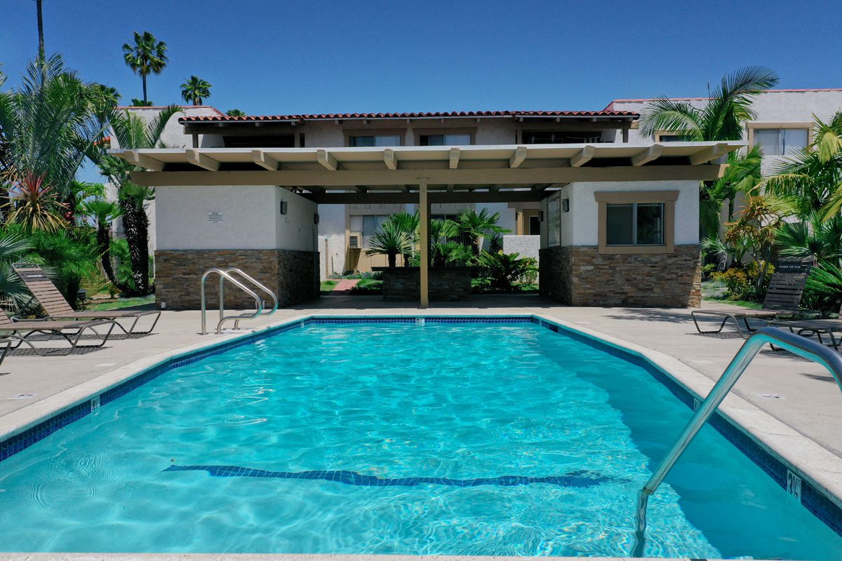 Casa De Sol pool view